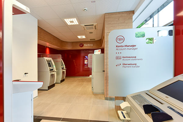 Bank Austria Bankautomat - Filiale Klagenfurt, Österreich